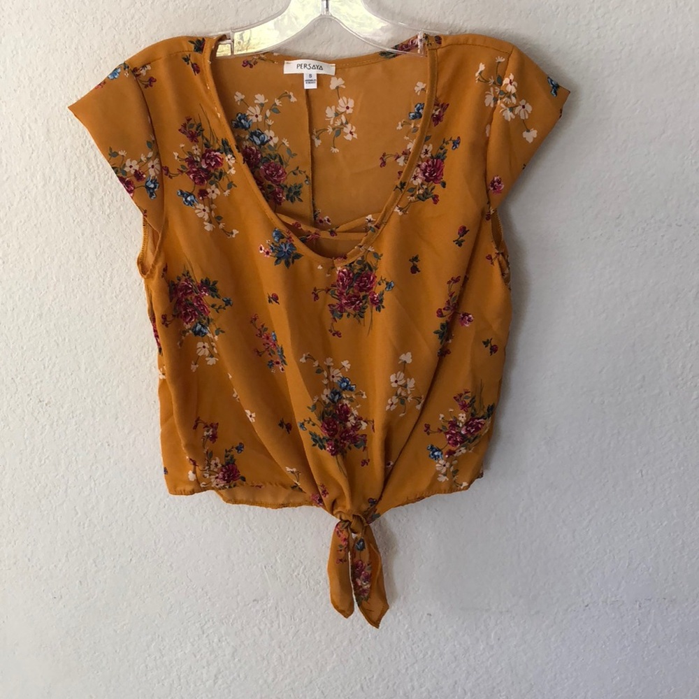 Cute top
